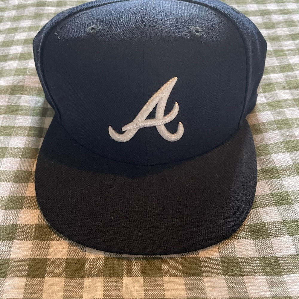 Navy Blue Atlanta Braves Pro back Hat